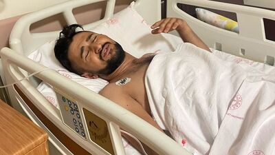 İmdadına babası yetişti! Fıtık hastası safra kesesi ameliyatına giriyordu