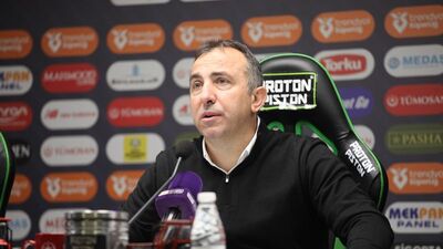 "Oyuncularımla gurur duyuyorum"