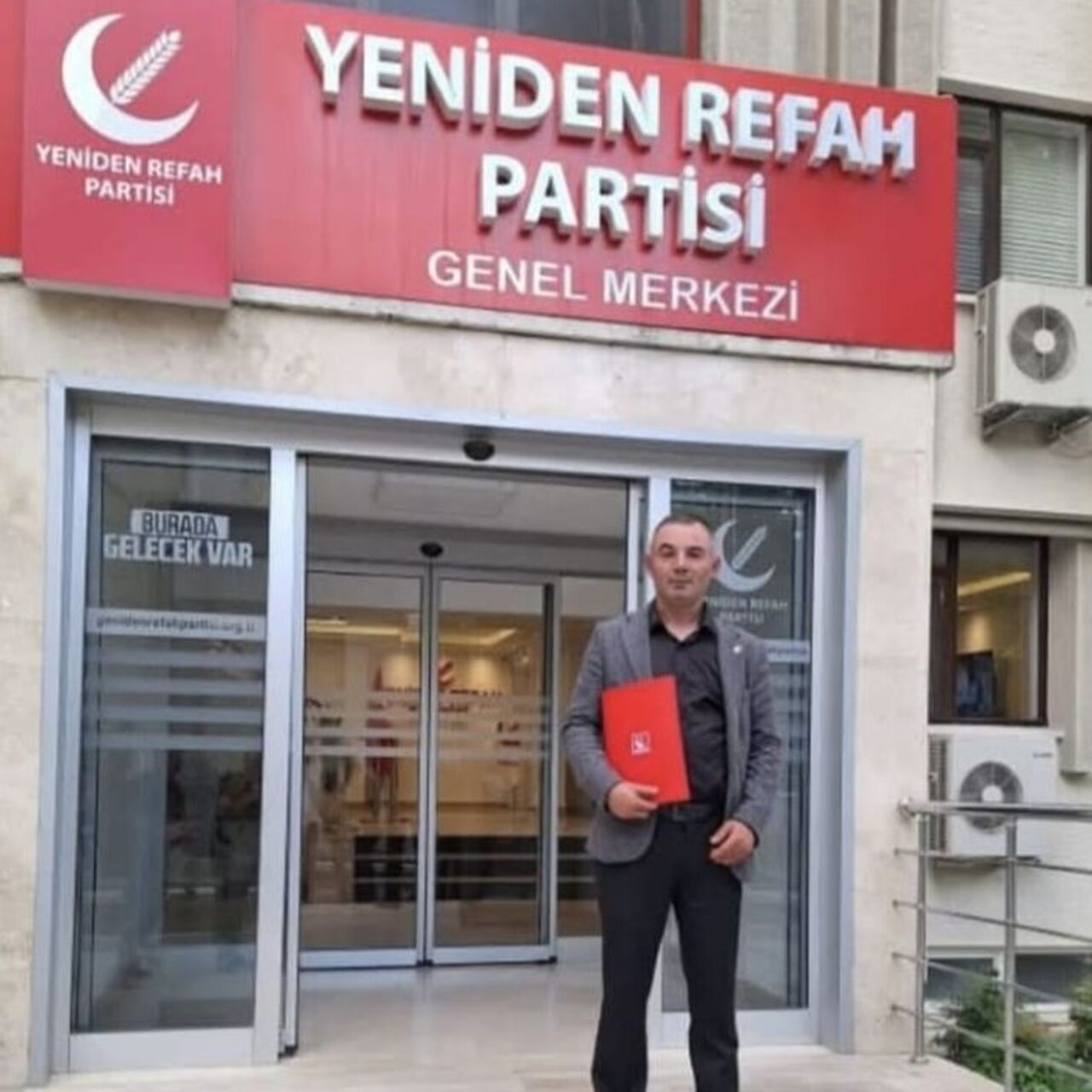 Kırşehir Yeniden Refah'ta 17 istifa daha