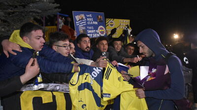 Fenerbahçe'ye Sivas'ta coşkulu karşılama!