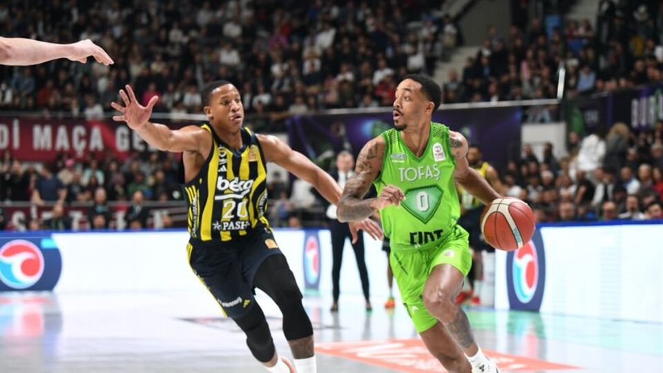 Fenerbahçe Beko, TOFAŞ'ı tek farkla geçti!