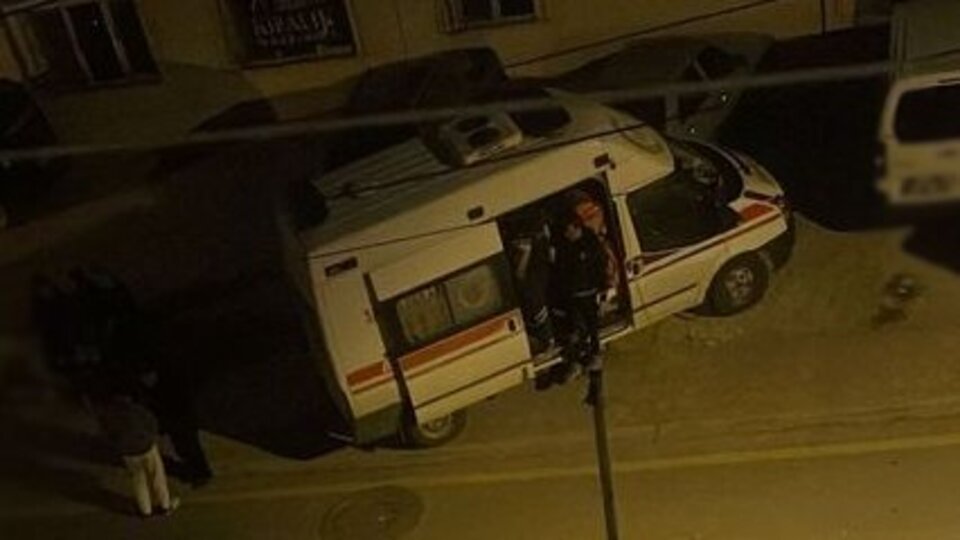 Eski eşinin erkek arkadaşını öldürdü