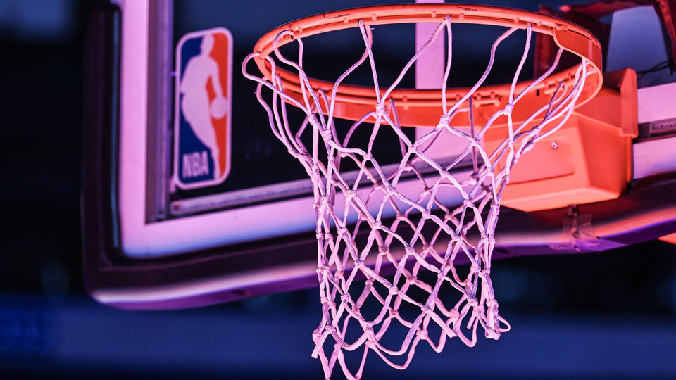 NBA'de normal sezon, 15 maçla sona erdi