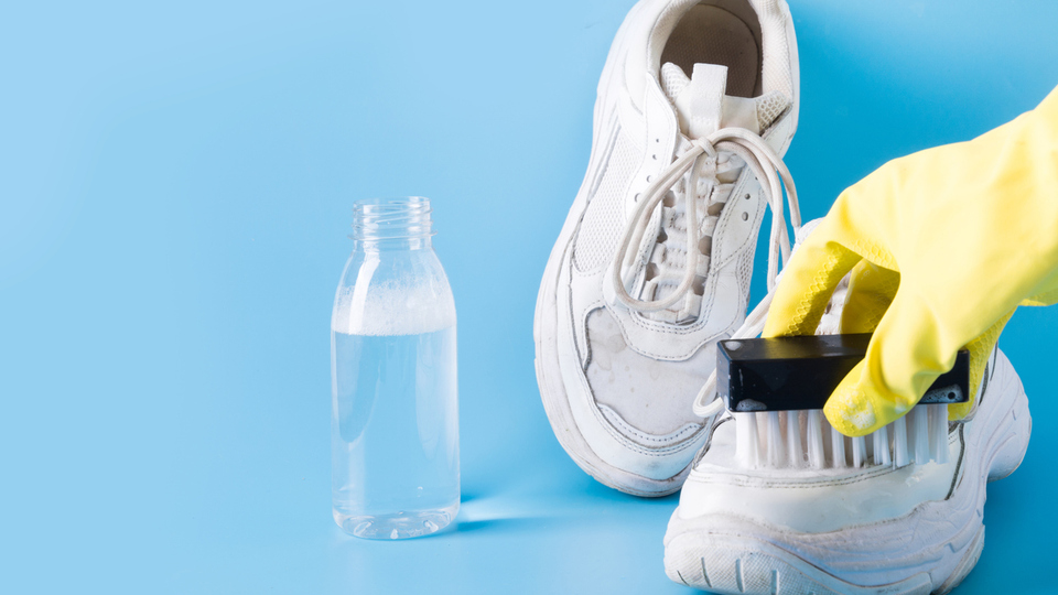 Beyaz Ayakkabı Nasıl Temizlenir?
