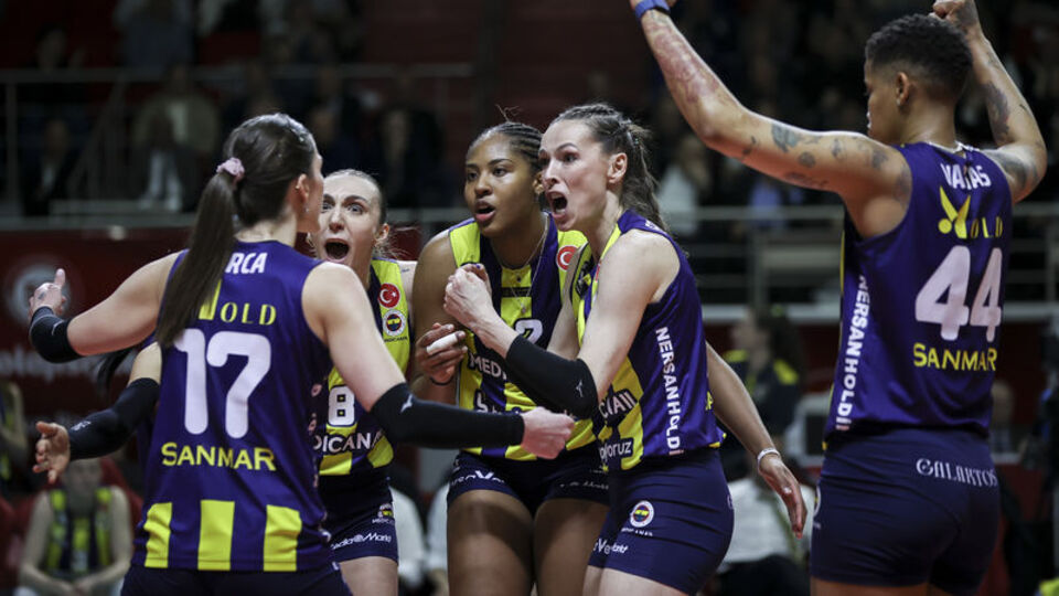 Fenerbahçe derbide kazandı, finale yükseldi!