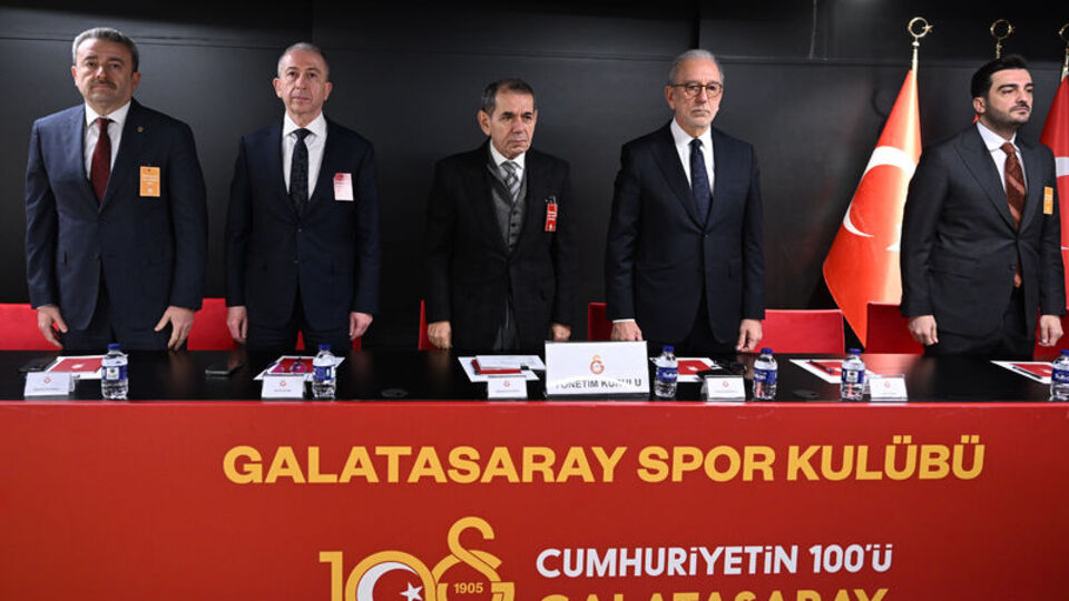Galatasaray'da divan kurulu toplantısı yarın!