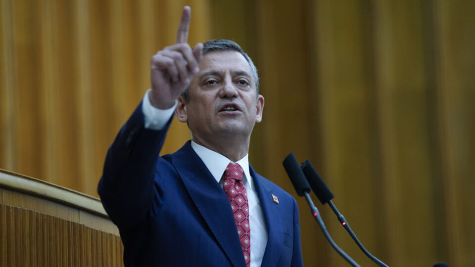 "Okullara liyakat esaslı bakmak lazım"