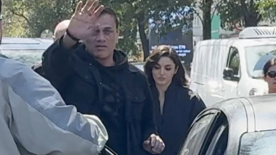 "Peruk var çekmeyin"