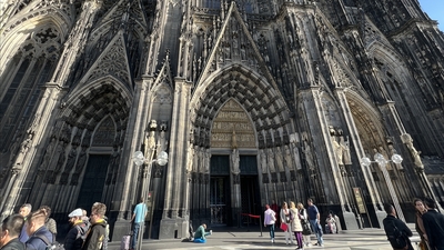 Yapımı 632 yıl süren Köln Katedrali