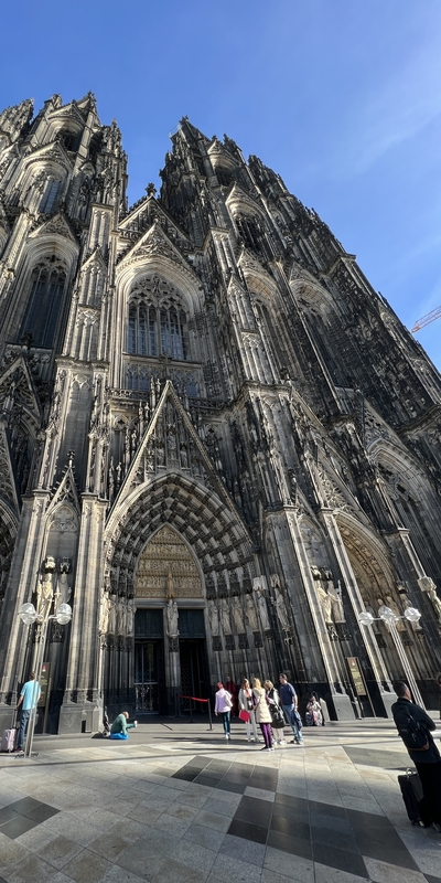 Yapımı 632 yıl süren Köln Katedrali