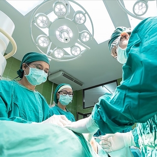 7 yaşındaki çocuğa yapay kalp nakli