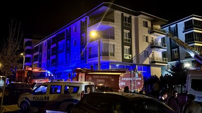 Evdeki yangında 3 kişi dumandan etkilendi