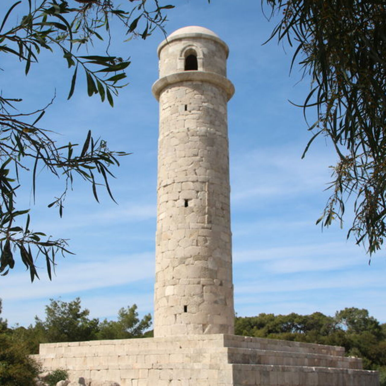 Patara Deniz Feneri, 544 yıl önceki gibi ayakta