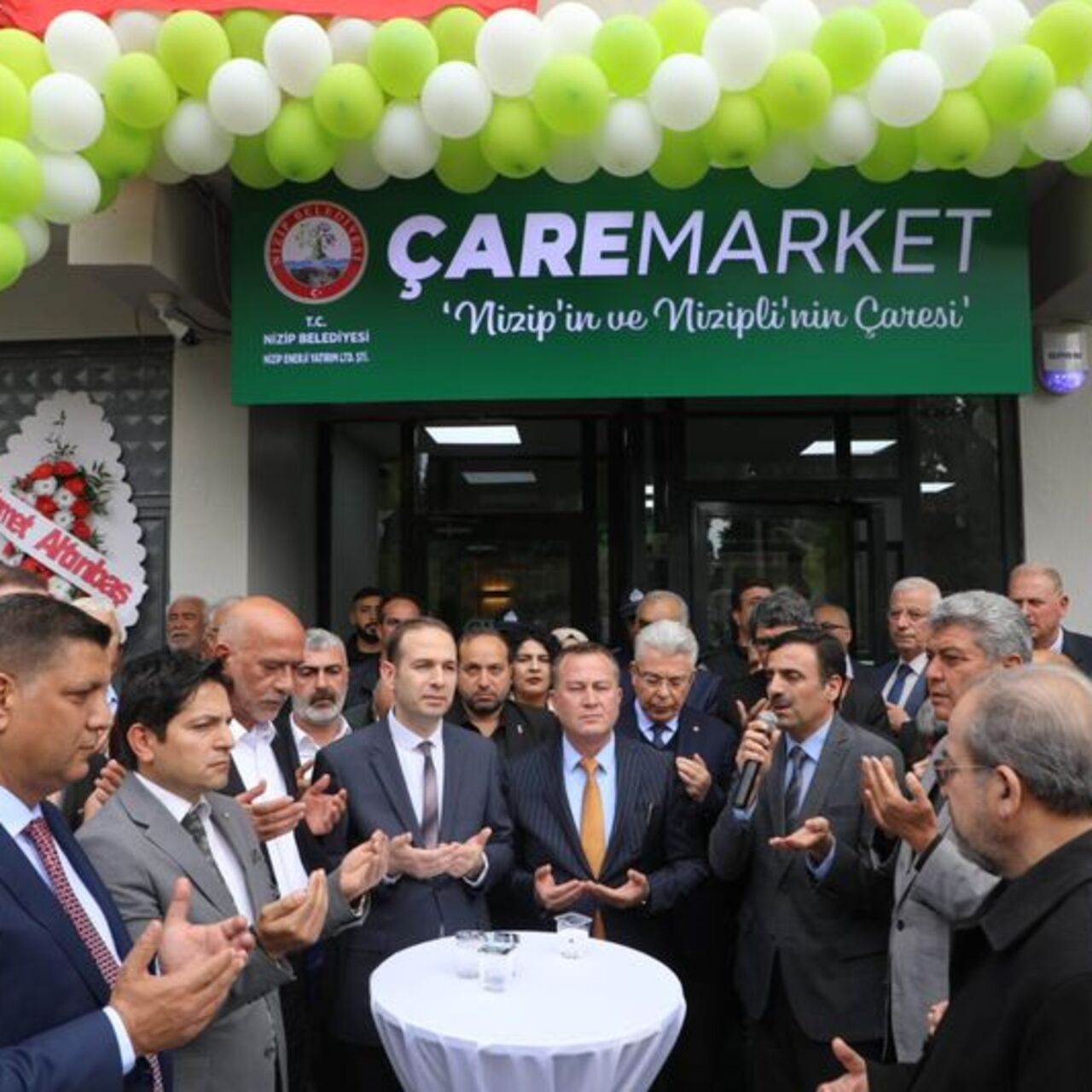 Nizip Belediyesi'nden "Çare Market"