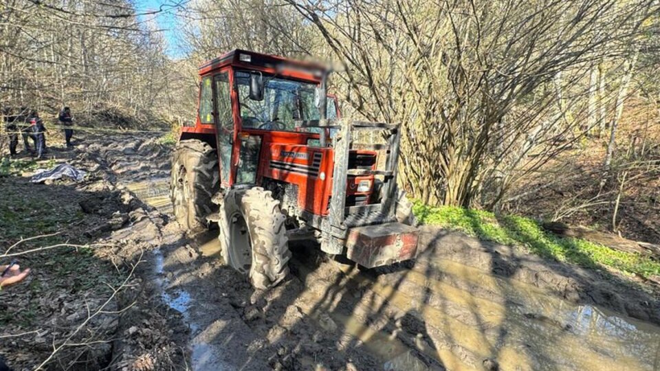Traktörden düşen orman işçisi öldü