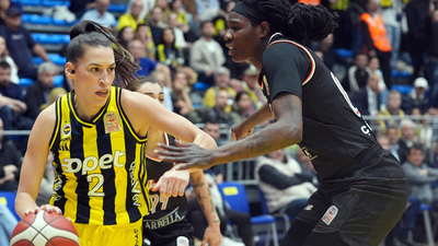 Fenerbahçe Opet seride öne geçti!