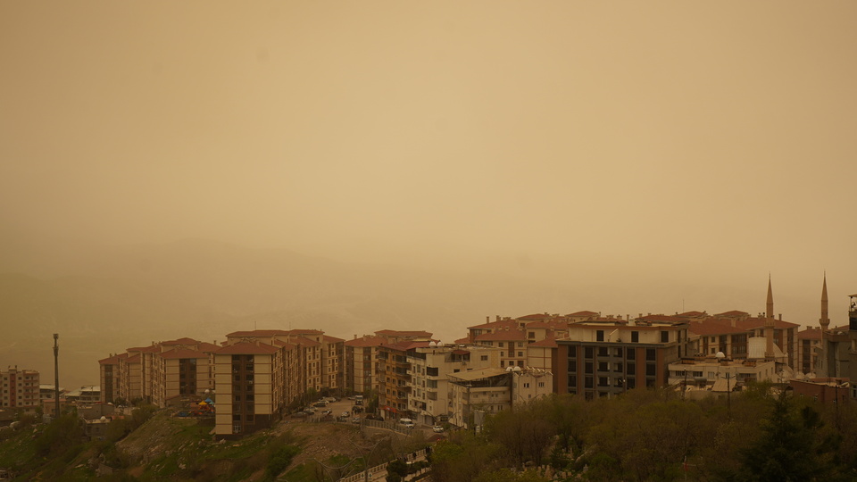 Sıcaklıklar artarken, toz taşınımı etkili olacak