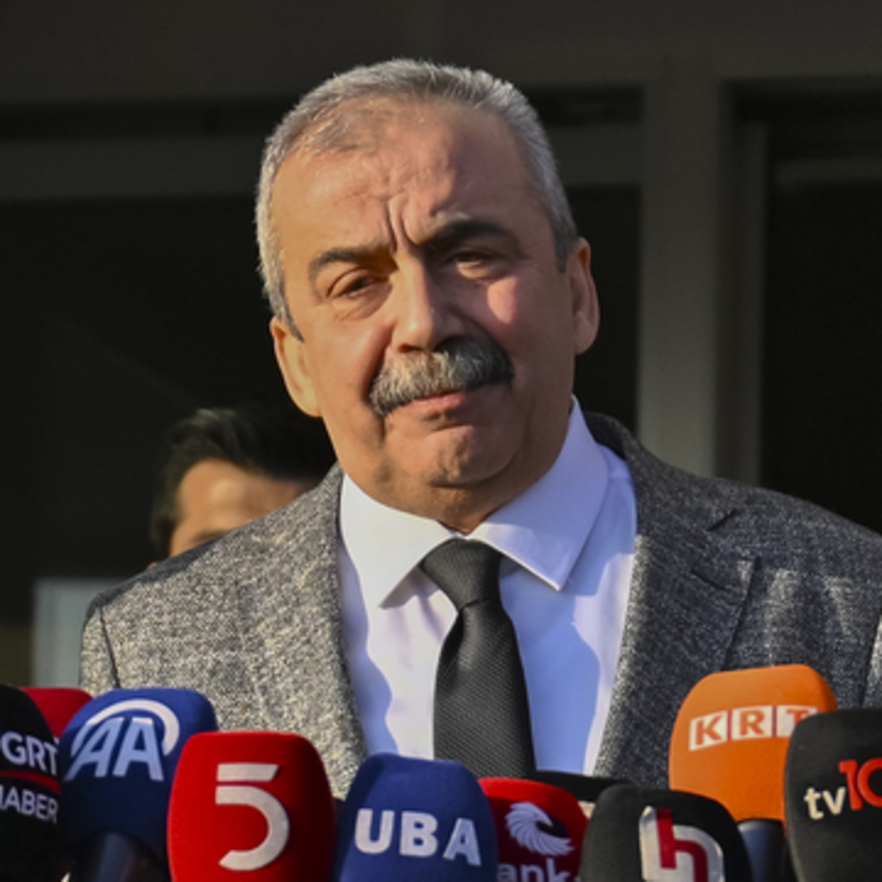 Sırrı Süreyya Önder sağlık durumu