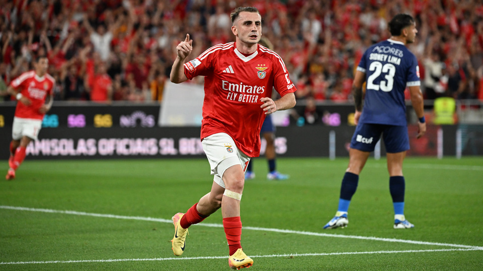 Kerem Aktürkoğlu, dünyada zirveye oturdu!