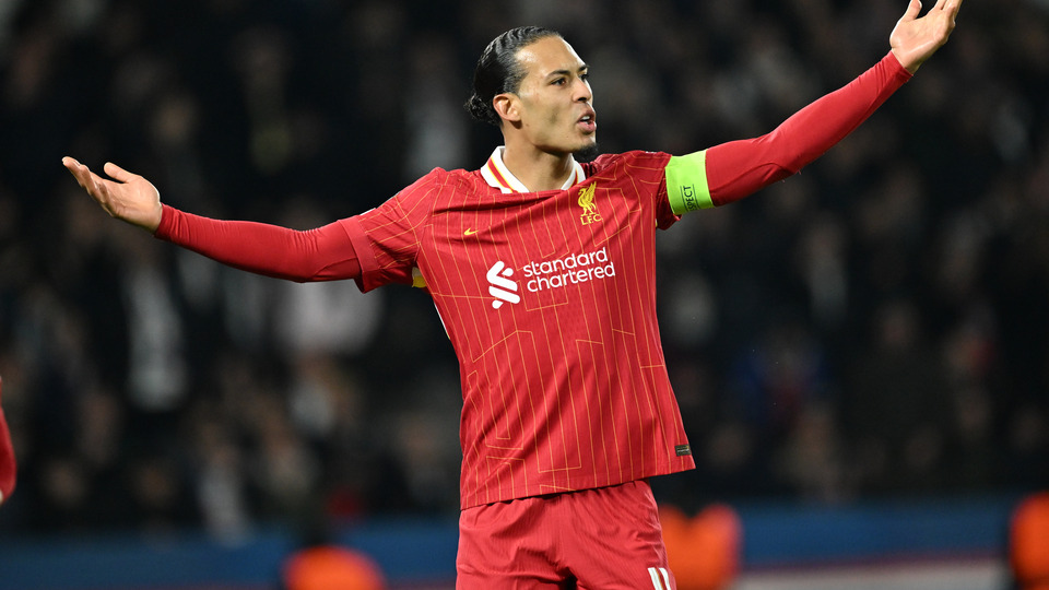 Van Dijk 2 yıl daha Liverpool'da!