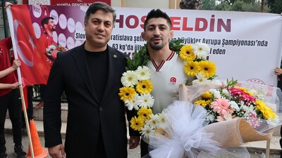 Kerem Kamal'a coşkulu karşılama