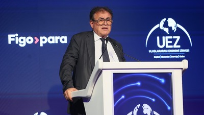 "Trump veya Mickey Mouse fark etmez"