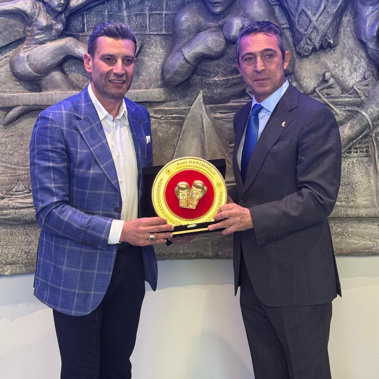 Suat Hekimoğlu'ndan Ali Koç'a ziyaret!