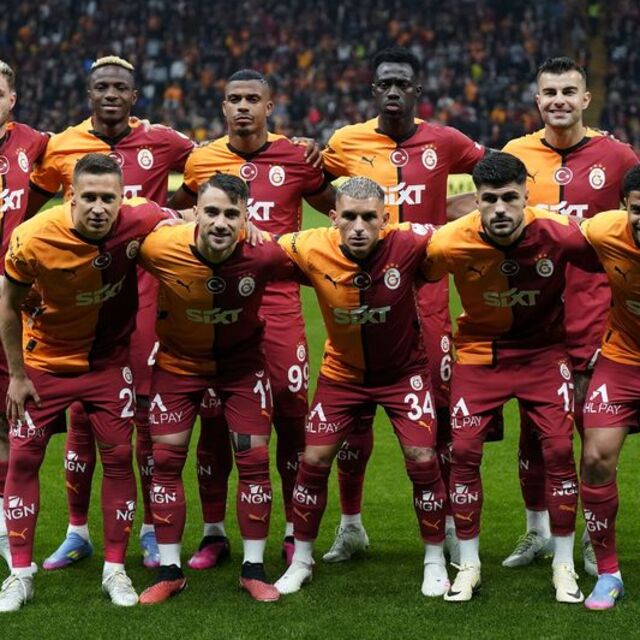 Okan Buruk'tan tek değişiklik!