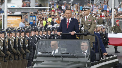 Polonya'dan Fransız nükleer korumasına yeşil ışık