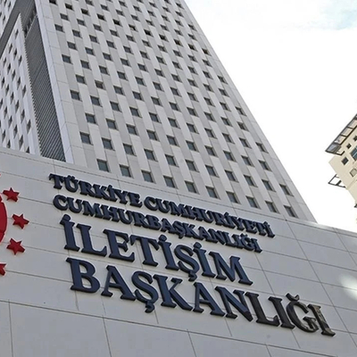 Pilotların kolundaki peçlere ilişkin açıklama