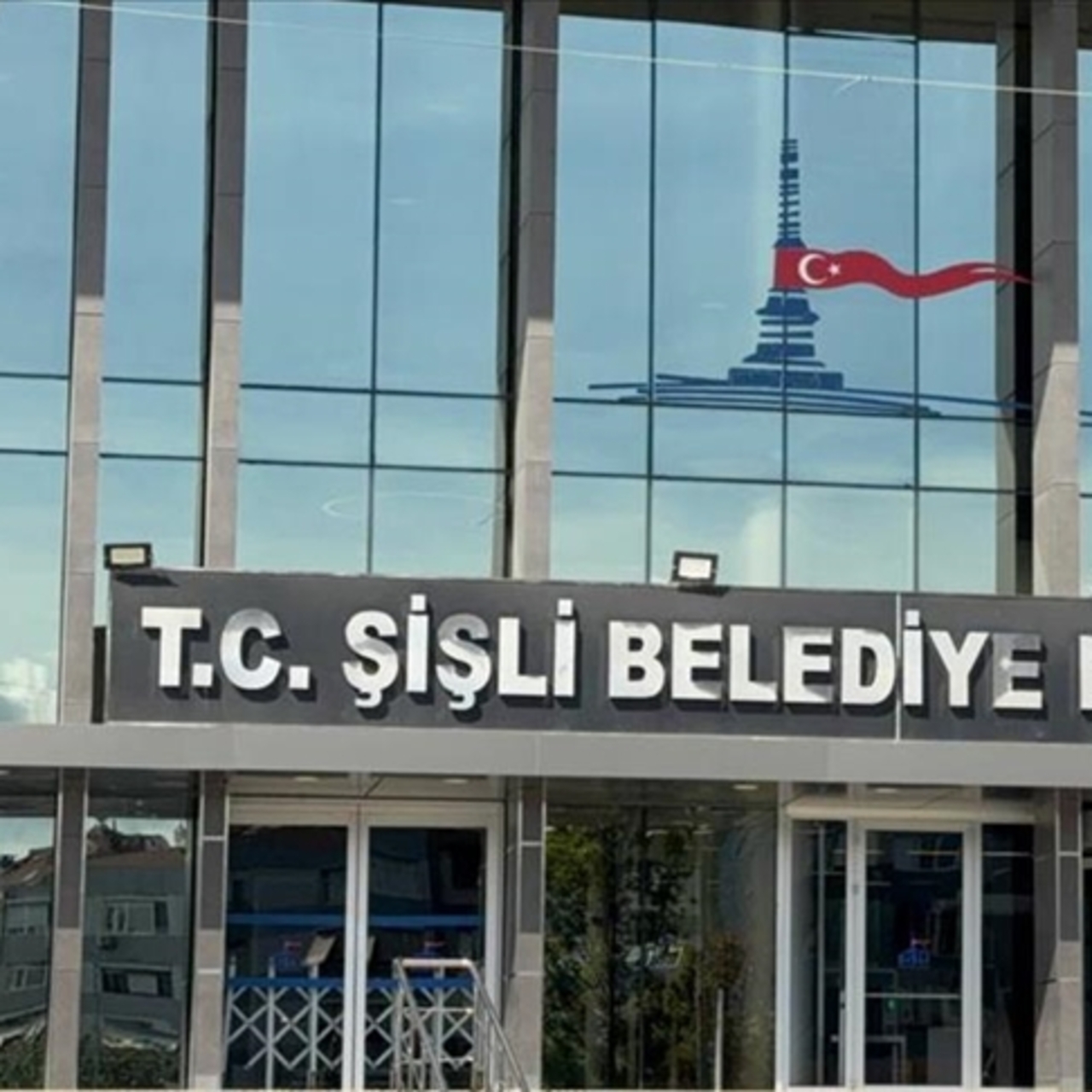 Şişli Belediyesi'nden 'burs ve abonman desteği' açıklaması