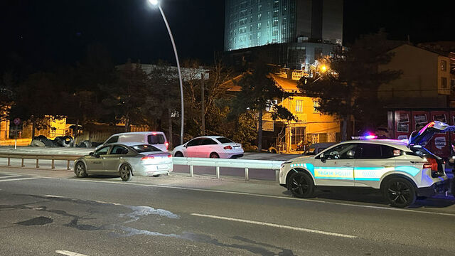 Otomobilin çarptığı kadın öldü