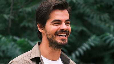 Trafik kazası geçirdi