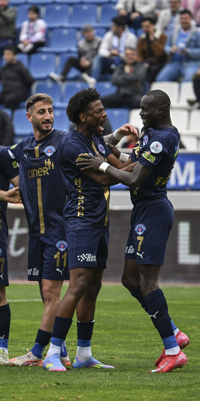 Kasımpaşa, Sivasspor'u 3 golle devirdi!