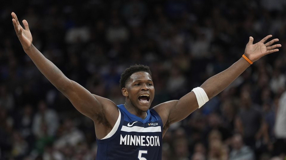 Timberwolves seride 1-0 öne geçti