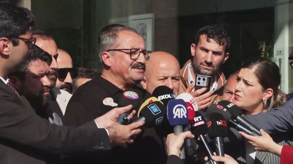 Sırrı Süreyya Önder'in kardeşinden açıklama