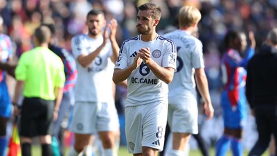 Leicester City, Premier Lig'e veda etti!