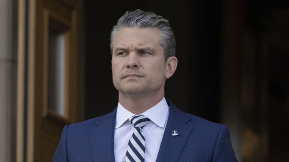 "ABD Savunma Bakanı saldırı planını ailesine gönderdi" iddiası