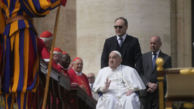 Papa Francis hayatını kaybetti