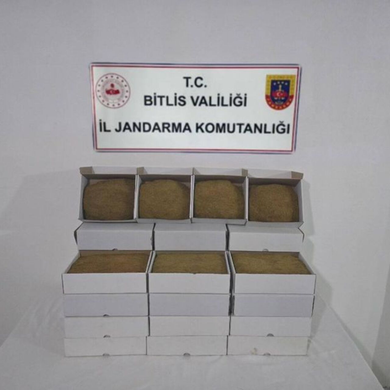 35 kilogram tütün ele geçirildi