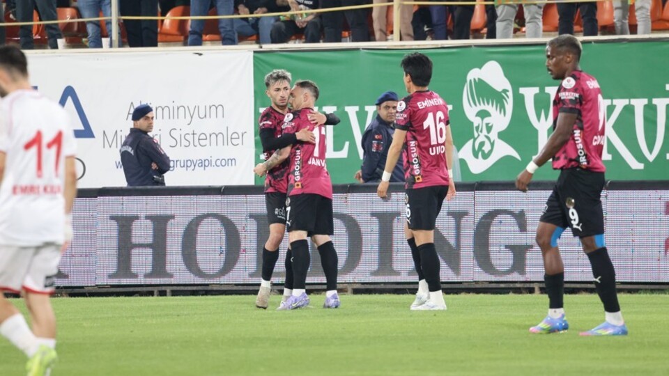 Alanyaspor'dan kritik 3 puan!
