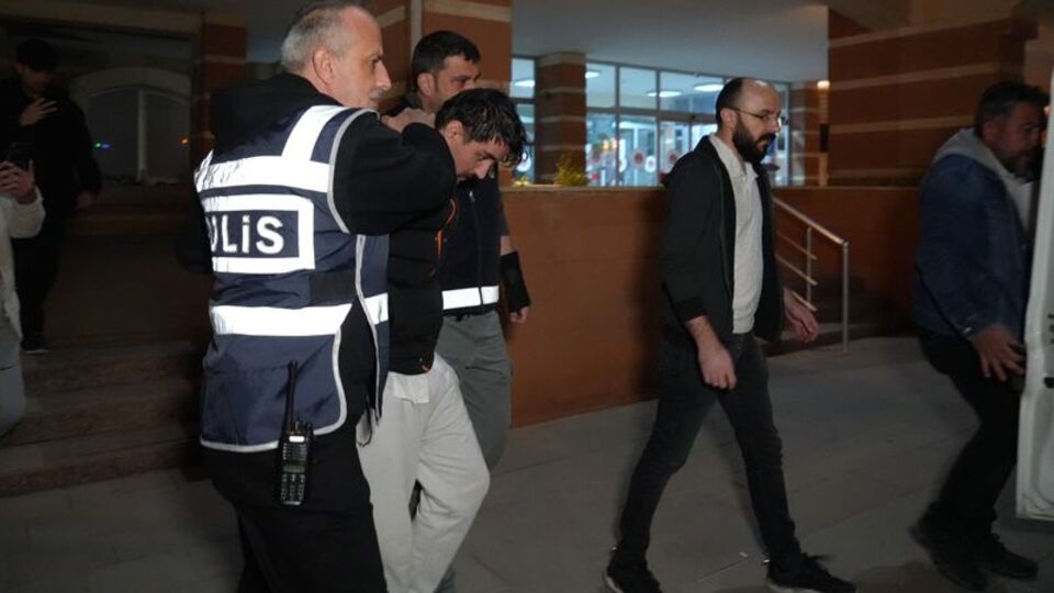 Cesetle 10 gün aynı evde! Hamile Elif'i katletti!