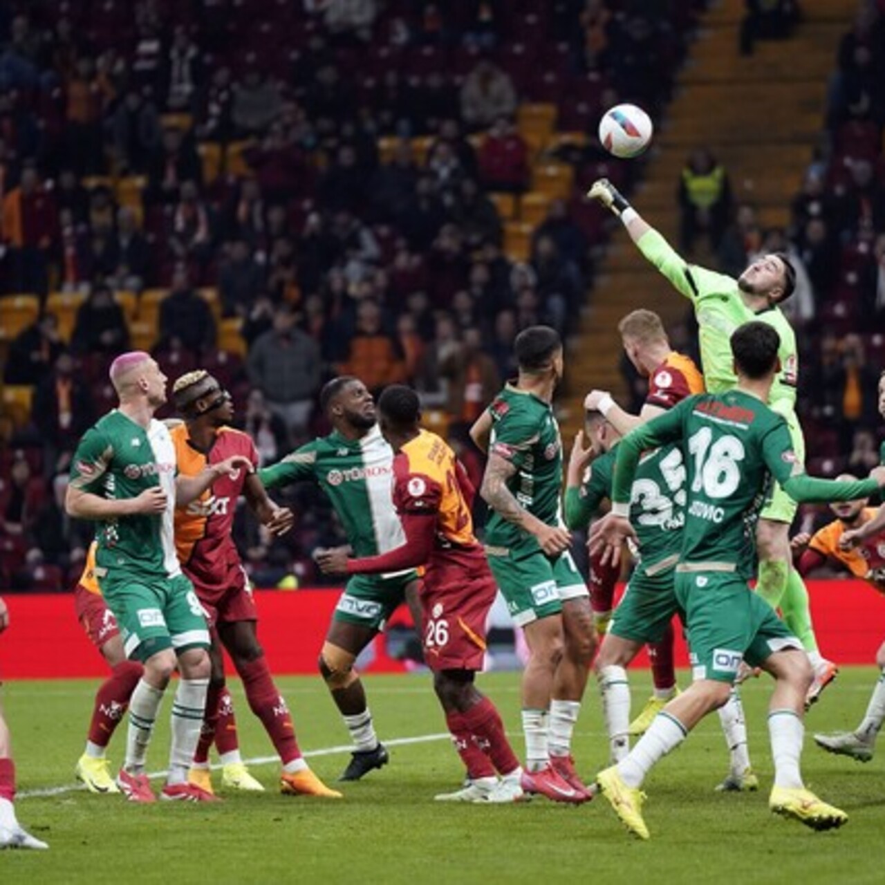 Konyaspor-Galatasaray maçı canlı izle