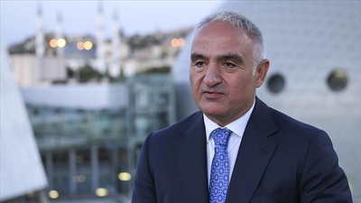 Bakan Ersoy'dan 23 Nisan mesajı