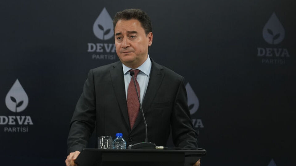Babacan: Yasadışı ya da yasal fark etmez bahisi durdurun