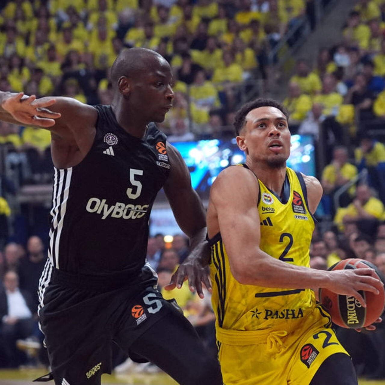 Fenerbahçe Beko'nun konuğu Paris Basketbol