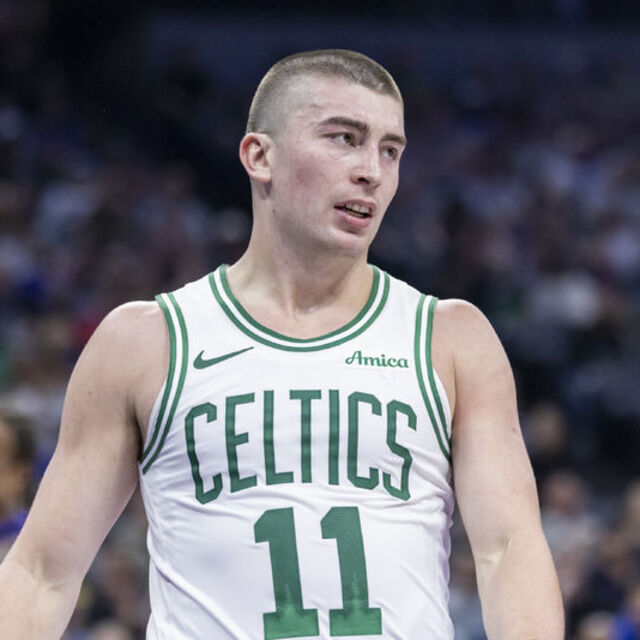 NBA'de yılın 6. oyuncusu belli oldu
