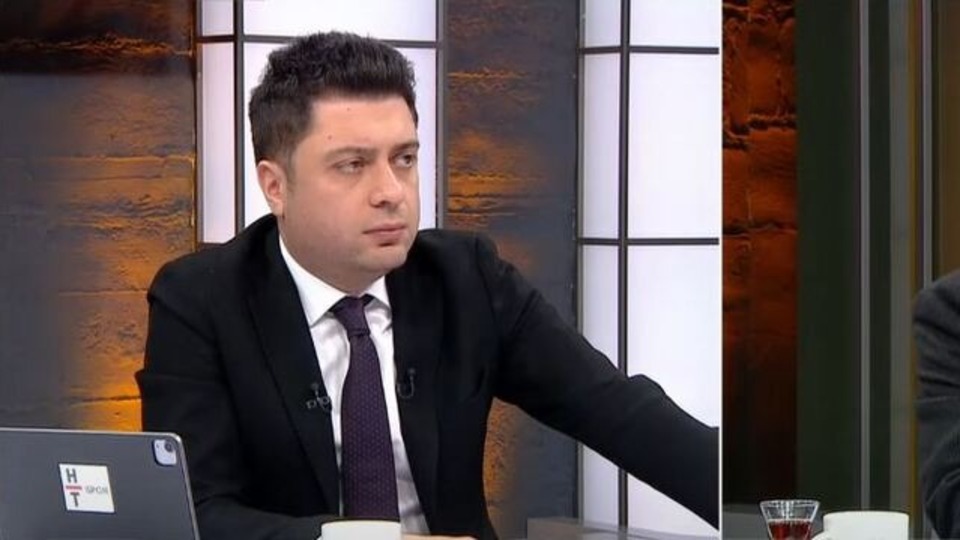 "Resim masamız bozuldu, yayın kaldığı yerden devam etti"