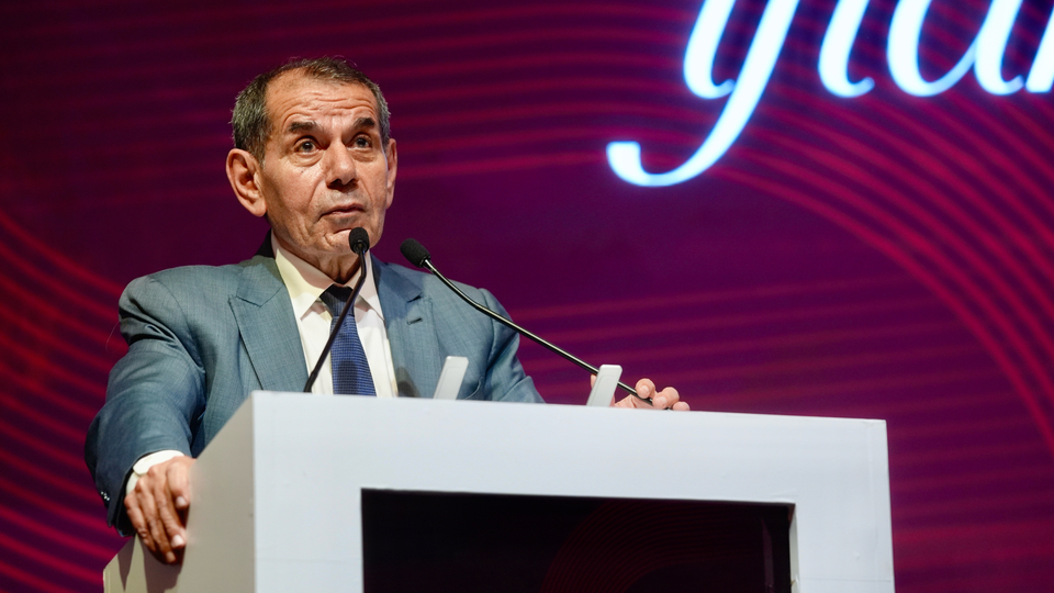 Dursun Özbek: Bütün ulusuma geçmiş olsun