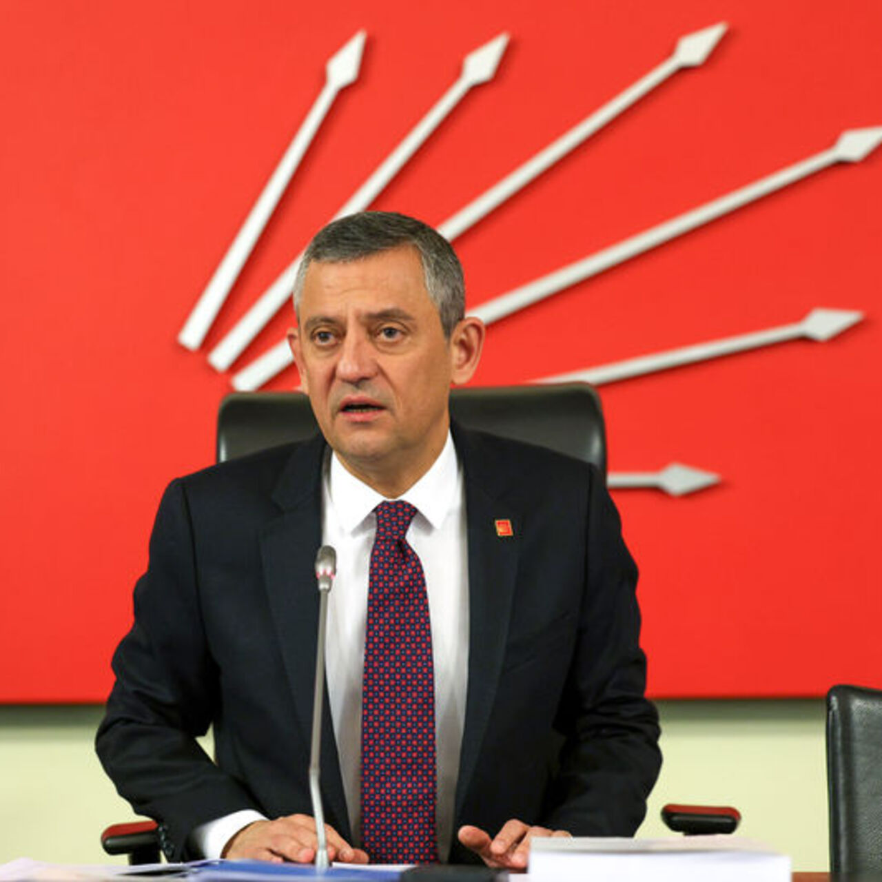 Özel'den deprem açıklaması